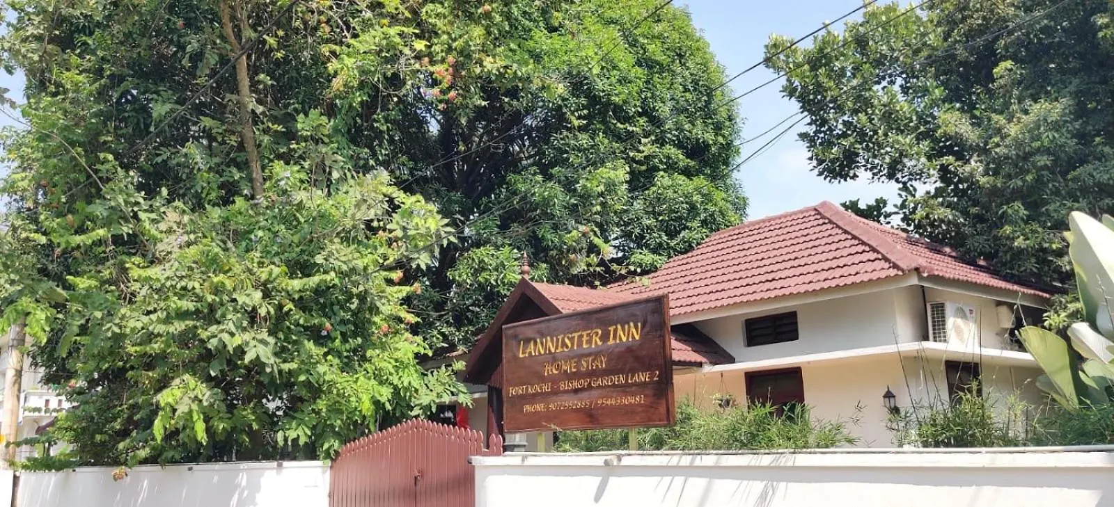 Lannister Inn Kochi Couette-café